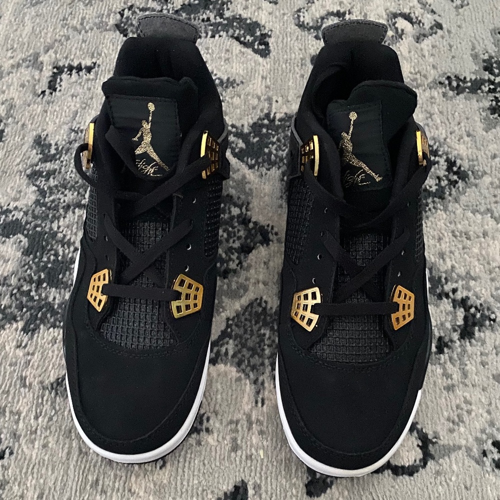 Jordan 4 Royalties
